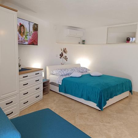 Apartment Igraliste Mirakul Seget Vranjica Exterior foto